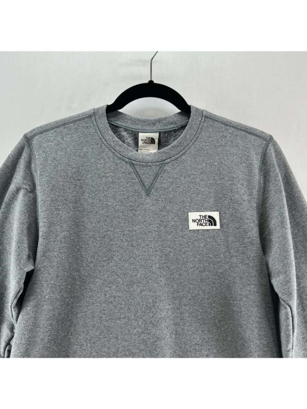 The North Face Heritage Patch Sweatshirt Mens XS Fleece Crew Neck Pullover Gray